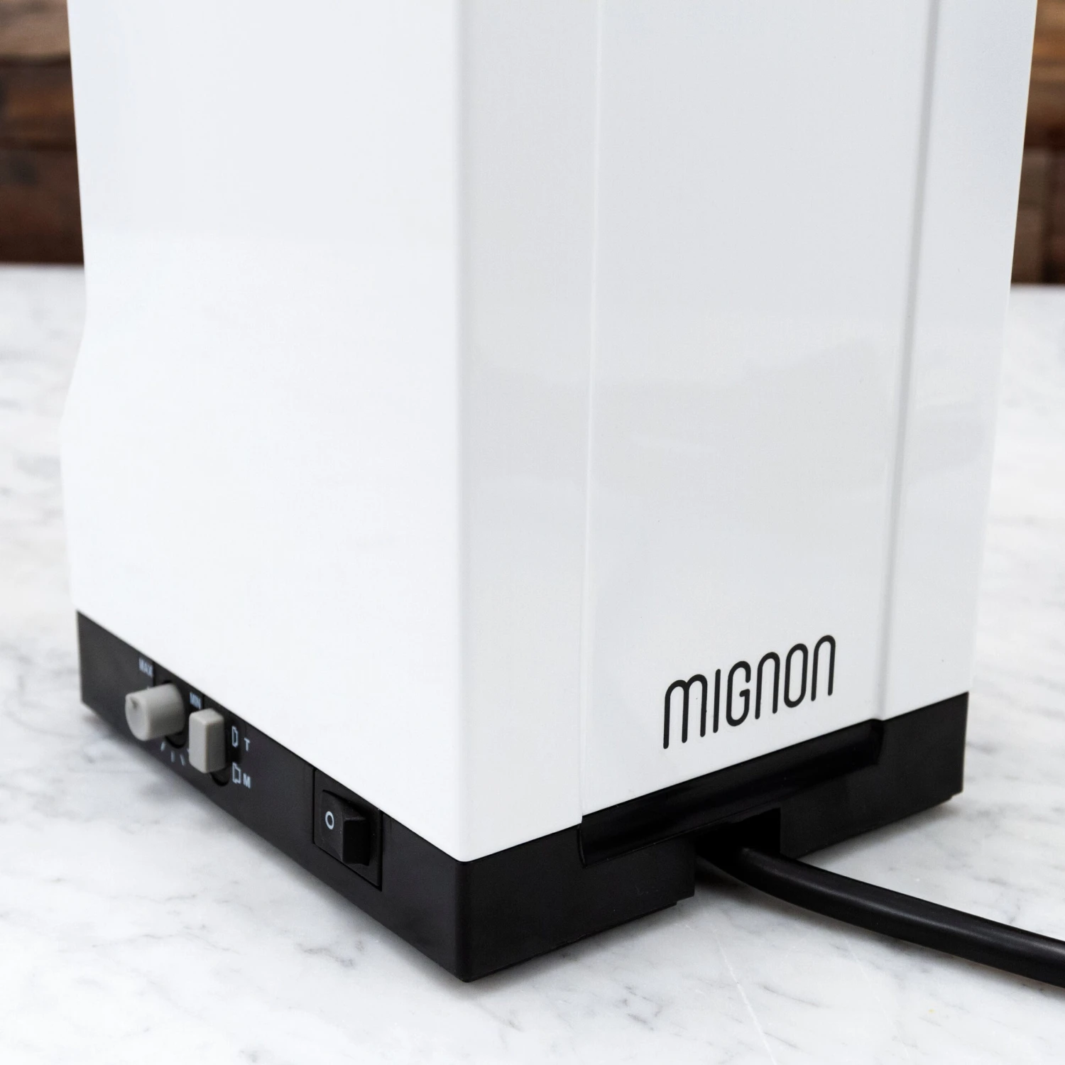 Eureka Mignon Silenzio Espresso Grinder In White 5 Eureka Mignon Silenzio Espresso Grinder In White - Image 5