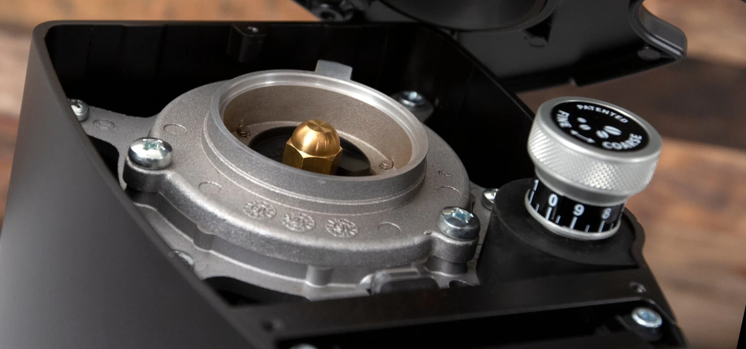 Eureka Atom Espresso Grinder In Red 3 Eureka Atom Espresso Grinder In Red - Image 3