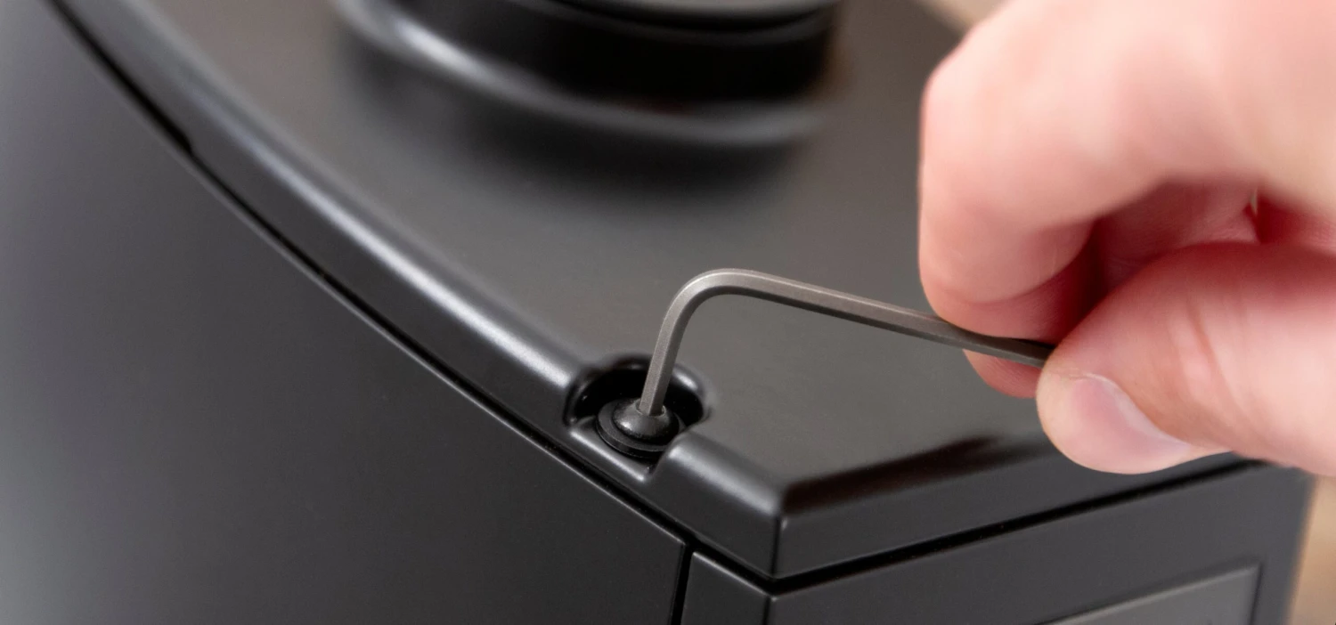 Eureka Atom Espresso Grinder In Red 5 Eureka Atom Espresso Grinder In Red - Image 5