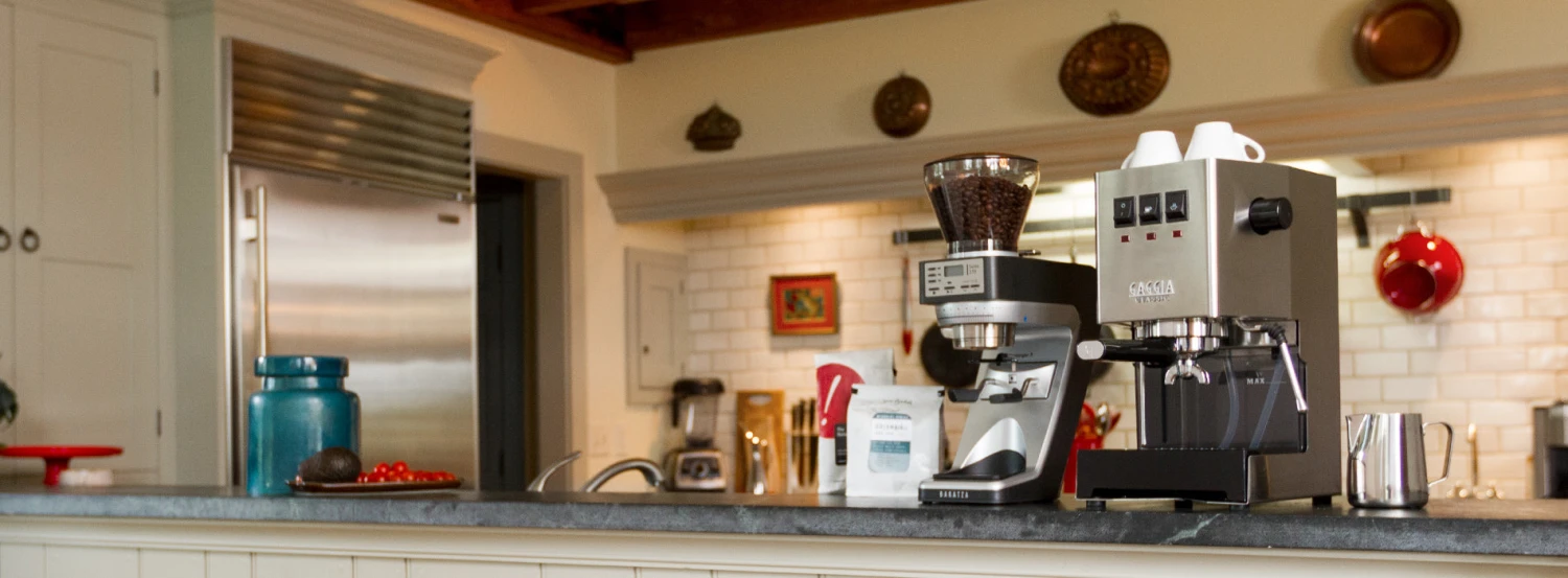 Gaggia Classic Pro Espresso Machine In Lobster Red 8 Gaggia Classic Pro Espresso Machine In Lobster Red - Image 8