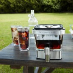 KitchenAid® Cold Brew Coffee Maker - 19 Cup -Coffee Machine Shop kitchenaidcoldbrewmakerlifestyle11