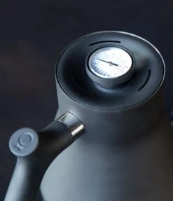 Fellow Stagg 1L Pour-Over Kettle - Matte Black -Coffee Machine Shop staggsideshot